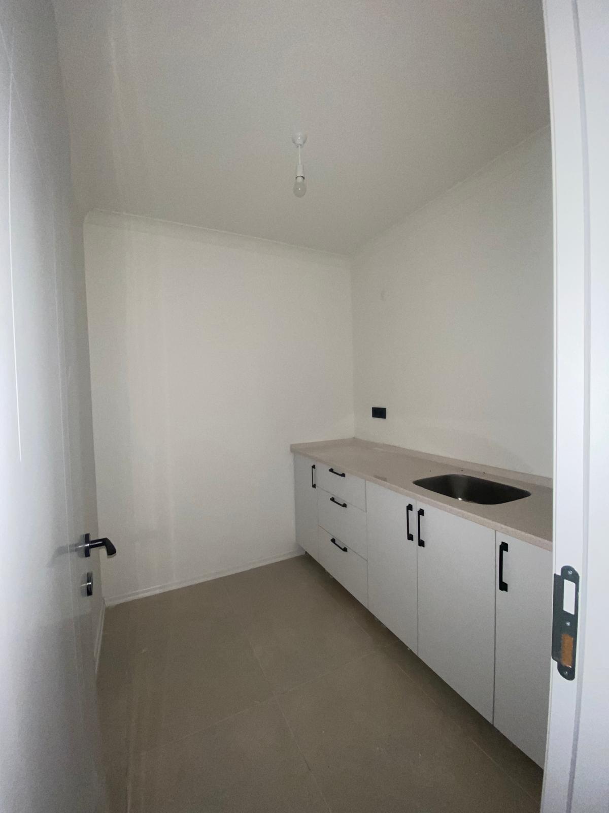 MABEL GAYRİMENKUL/ BEŞİKDÜZÜ/ ÇARŞI İÇİ SATILIK KOMPLE BİNA